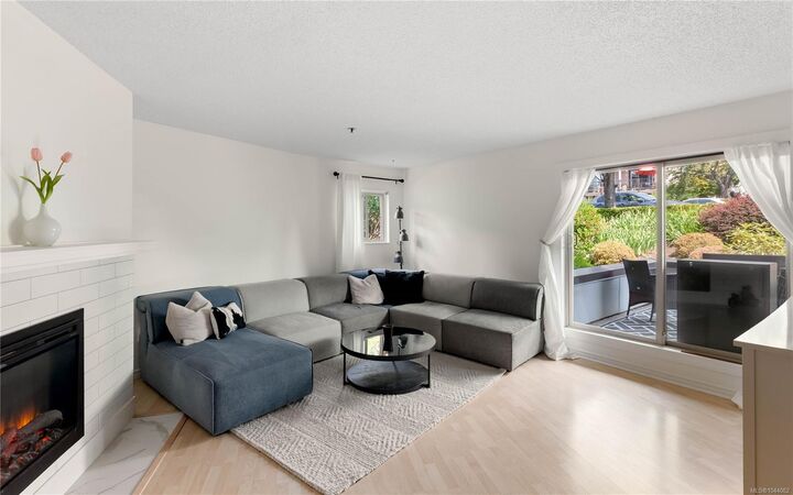 Photo de la propriété: 1241 Fairfield Rd #108 BC V8V 3B3