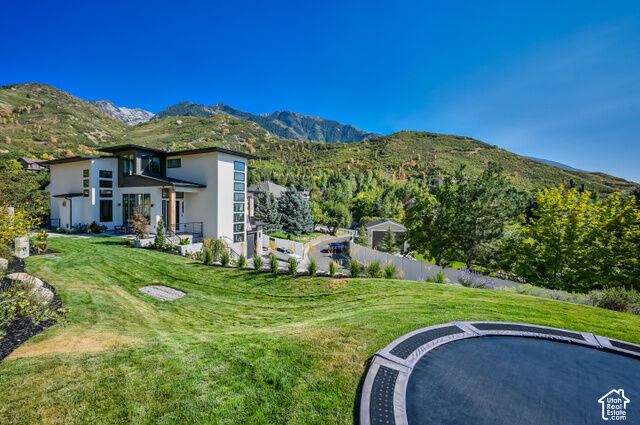Property Photo:  3381 E 9980 S  UT 84092 