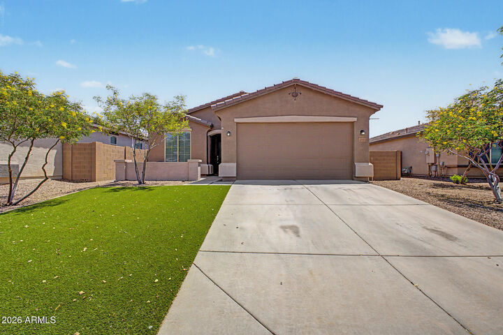 Property Photo:  2513 W Arroyo Way  AZ 85144 