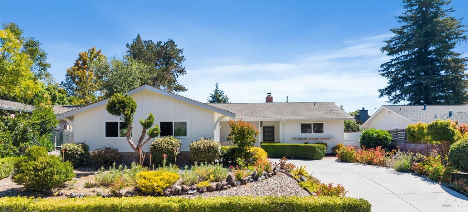 Property Photo: 2510 Las Gallinas Avenue CA 94903