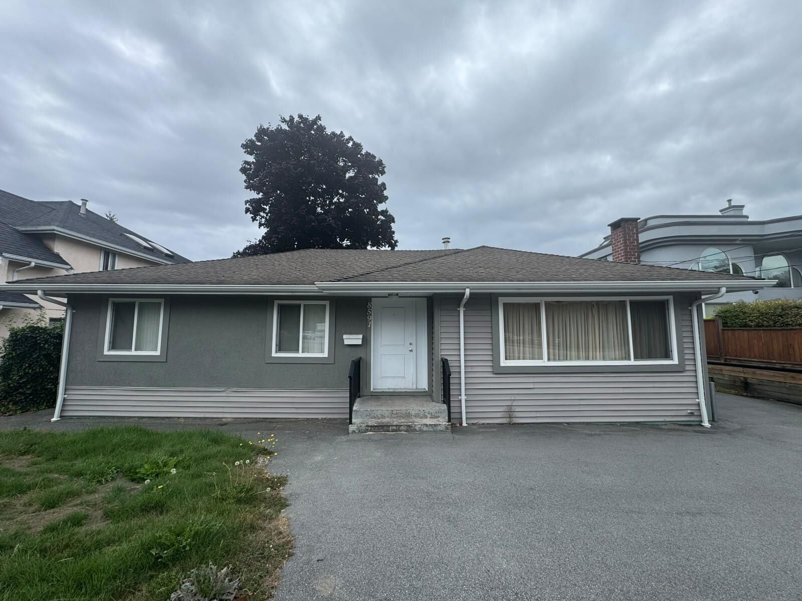 Property Photo: 8591 Williams Road BC V7G 1G4