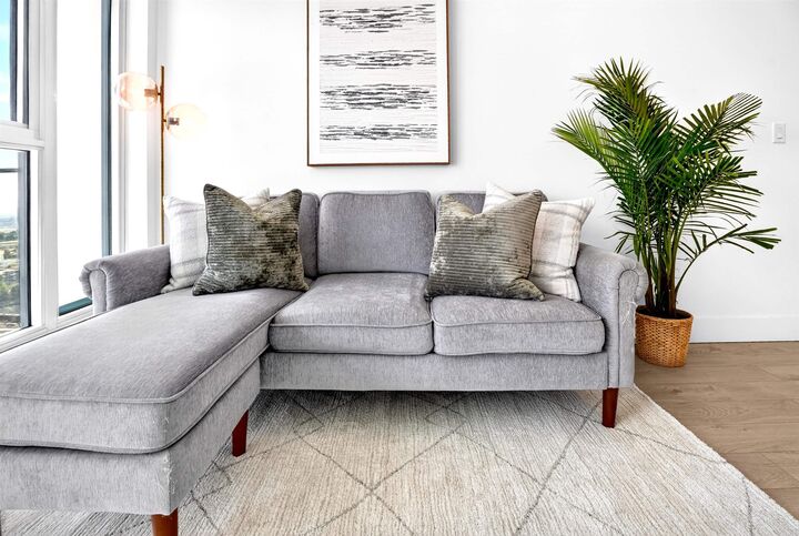 Property Photo: 7358 Edmonds Street 2906 BC V3N 0H1