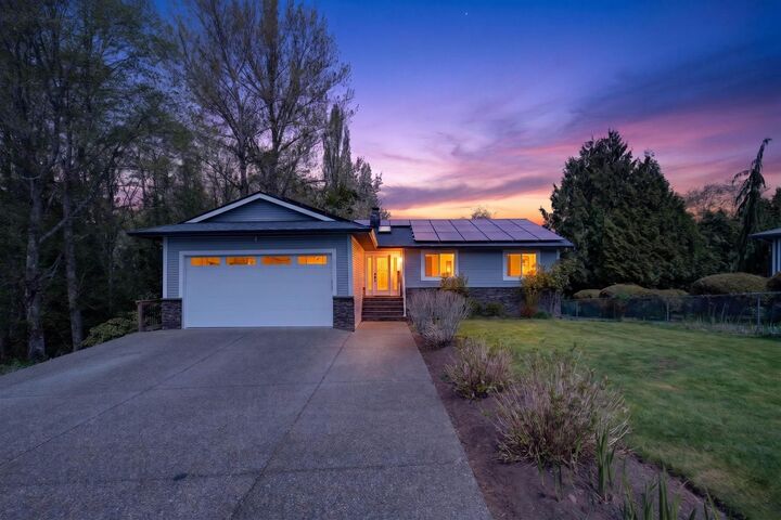 Property Photo: 19939 51 Avenue BC V3A 7P2