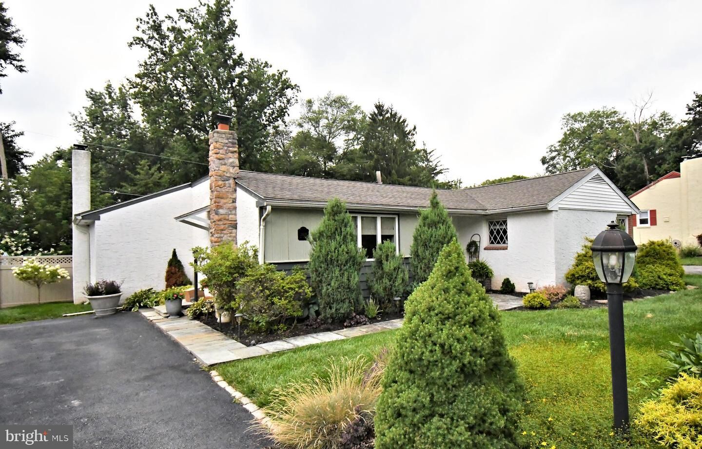 Property Photo:  2828 Leon  PA 19403 