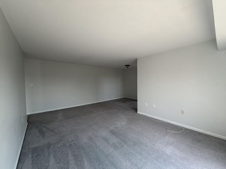 Property Photo:  430 N Armistead Street 302  VA 22312 