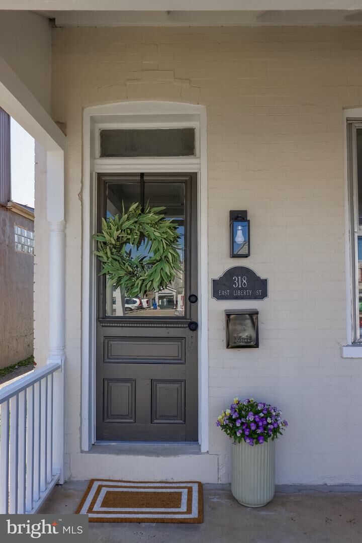 Property Photo: 318 E Liberty Street PA 17602