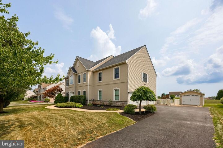 Property Photo:  2623 Huntfield Drive  PA 17404 