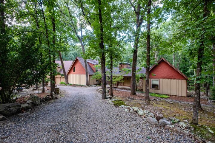Property Photo: 5 Woodsong Drive AR 72135