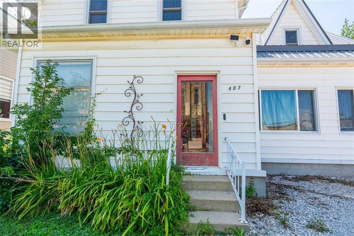 Property Photo: 407 Queen Street ON N0N 1R0