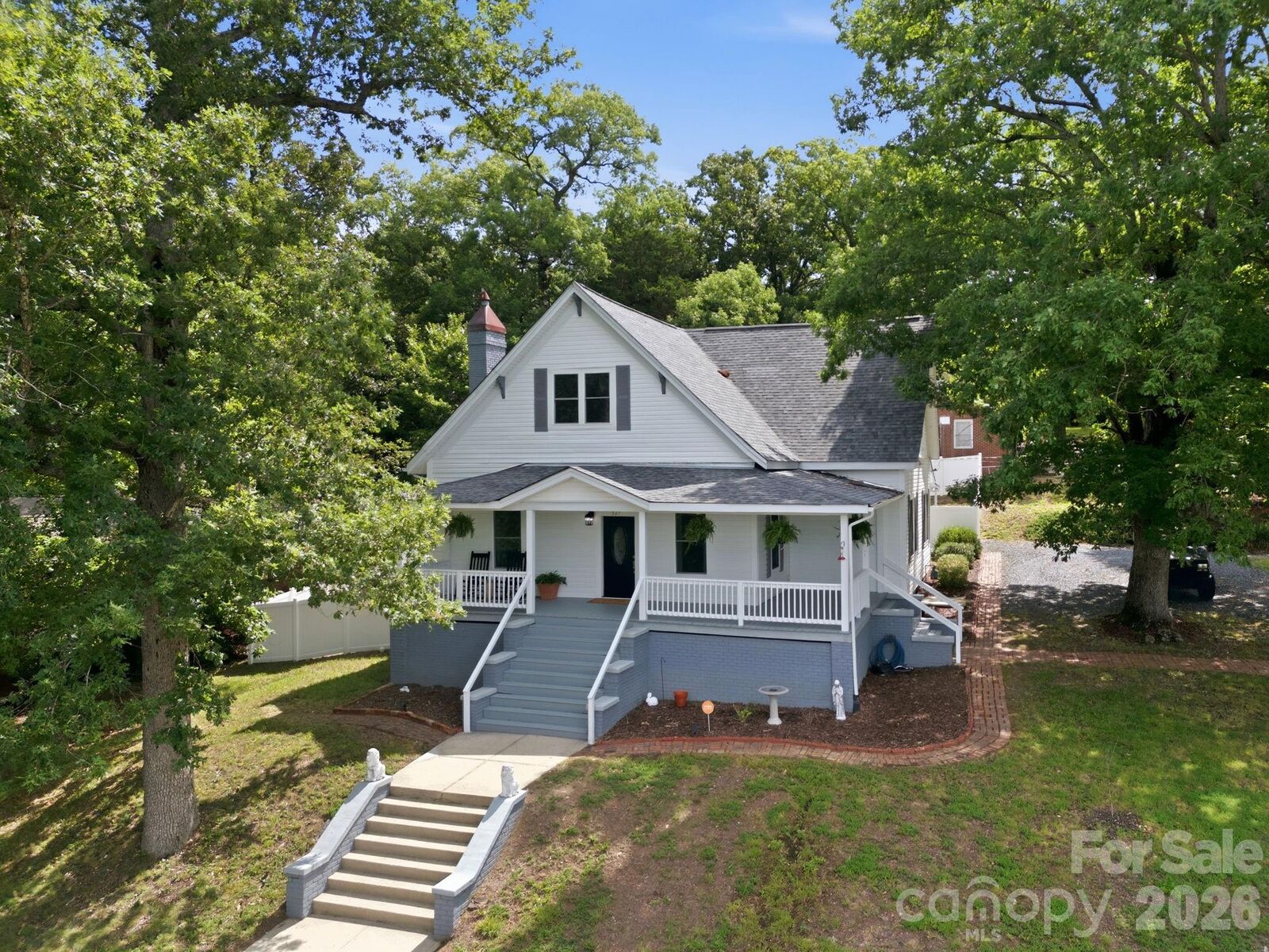 Property Photo:  527 S 2nd Street  NC 28001 