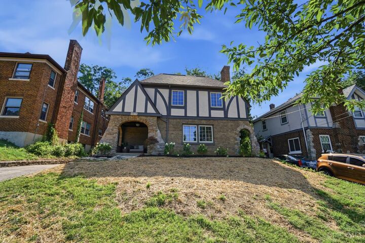 Property Photo:  6514 Tyne Avenue  OH 45213 
