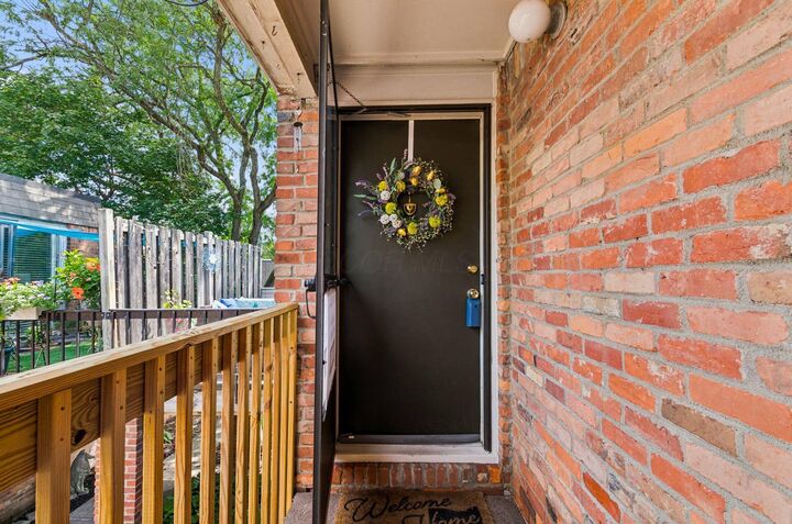 Property Photo:  1555 Lafayette Drive  OH 43220 
