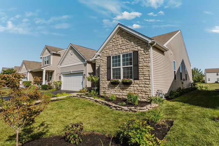 Property Photo:  5370 Herring Run Way  OH 43016 