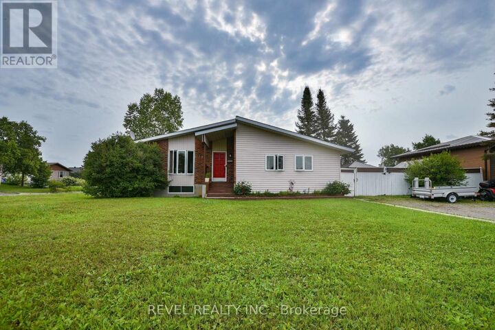 Property Photo: 127 Spillenaar Street ON P0N 1H0
