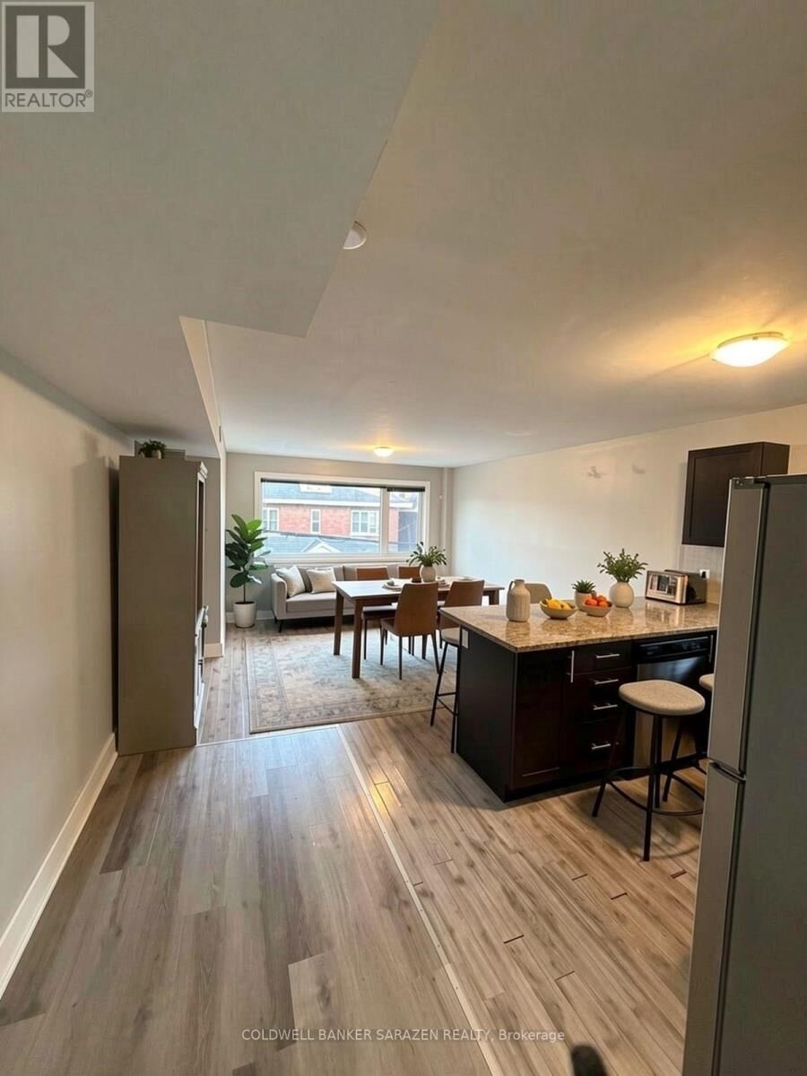 Property Photo: 167 Aylmer Avenue 3 ON K1S 2X1