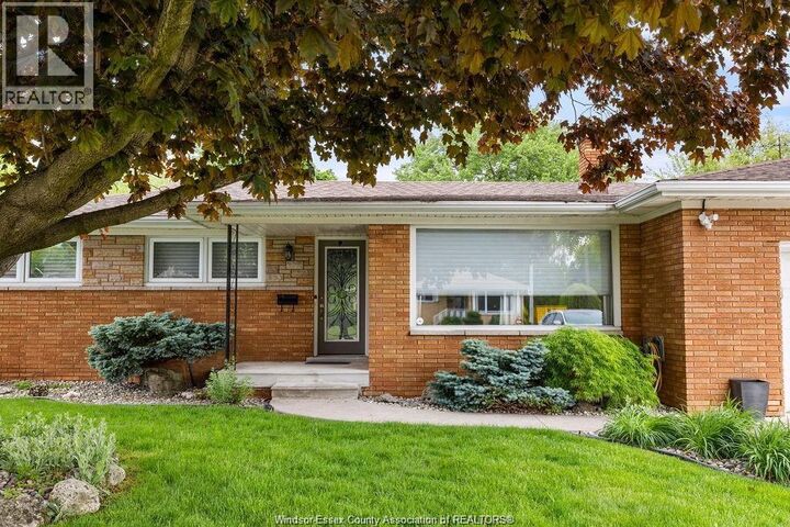 Property Photo:  1670 Campbell Avenue  ON N9B 2K6 