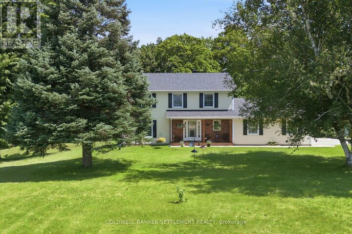 Property Photo: 41 Rideau Ferry Road ON K0G 1L0