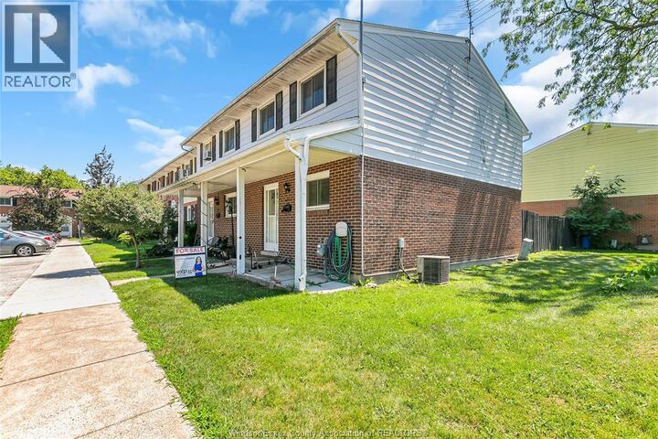 Property Photo:  2994 Meadowbrook Lane 2  ON N8T 3G8 