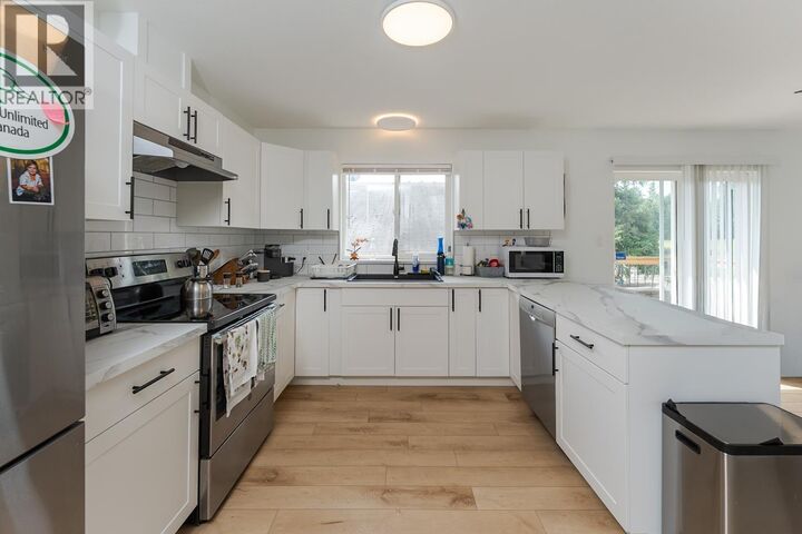 Property Photo: 1497 McCullagh Avenue BC V2L 5A3