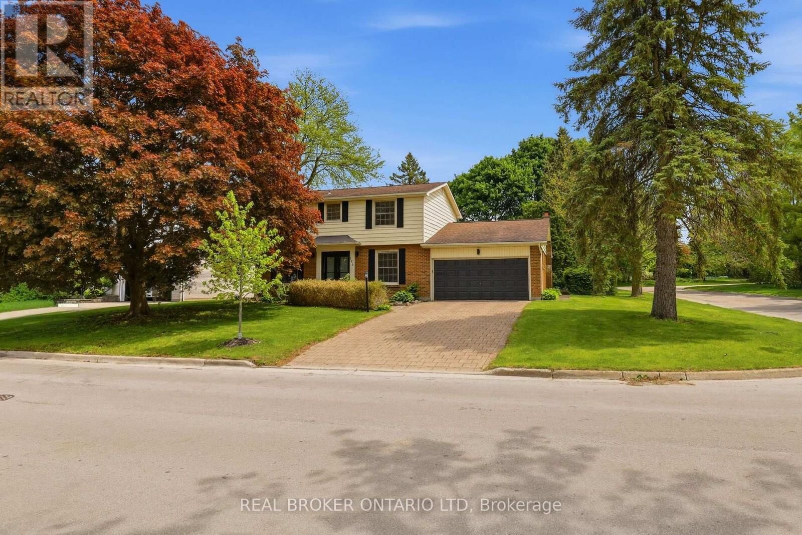 Property Photo:  196 Wychwood Park  ON N6G 1R9 