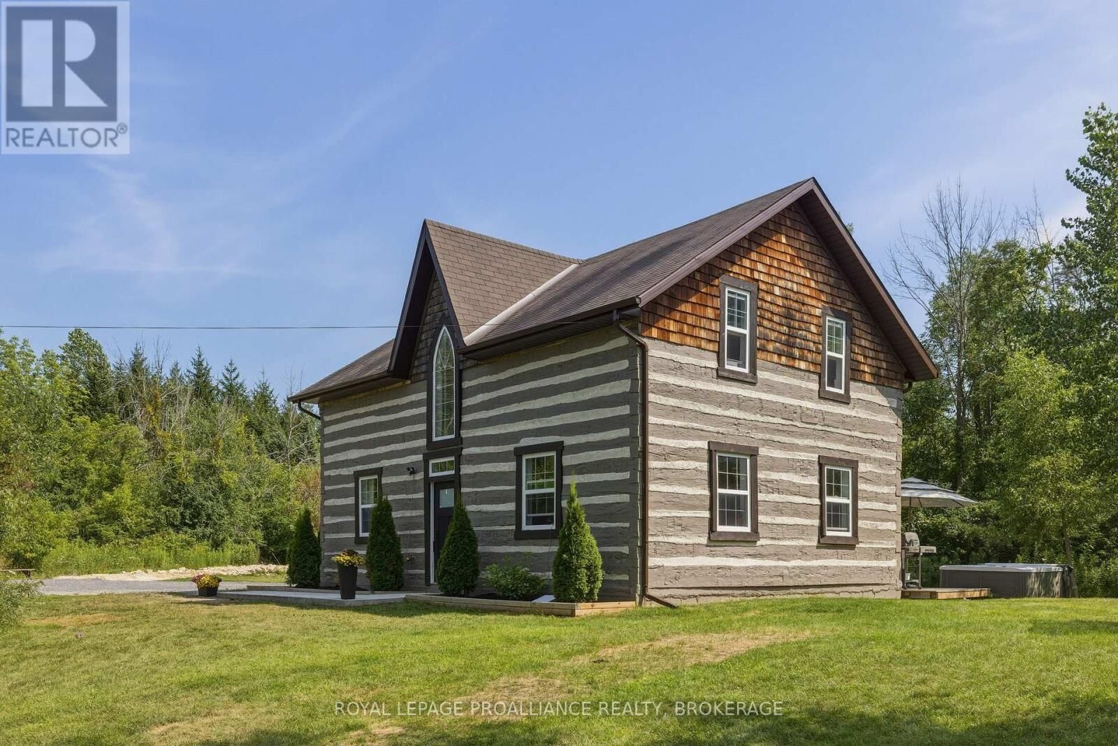 Property Photo: 418 Highway 32 ON K7G 2V3