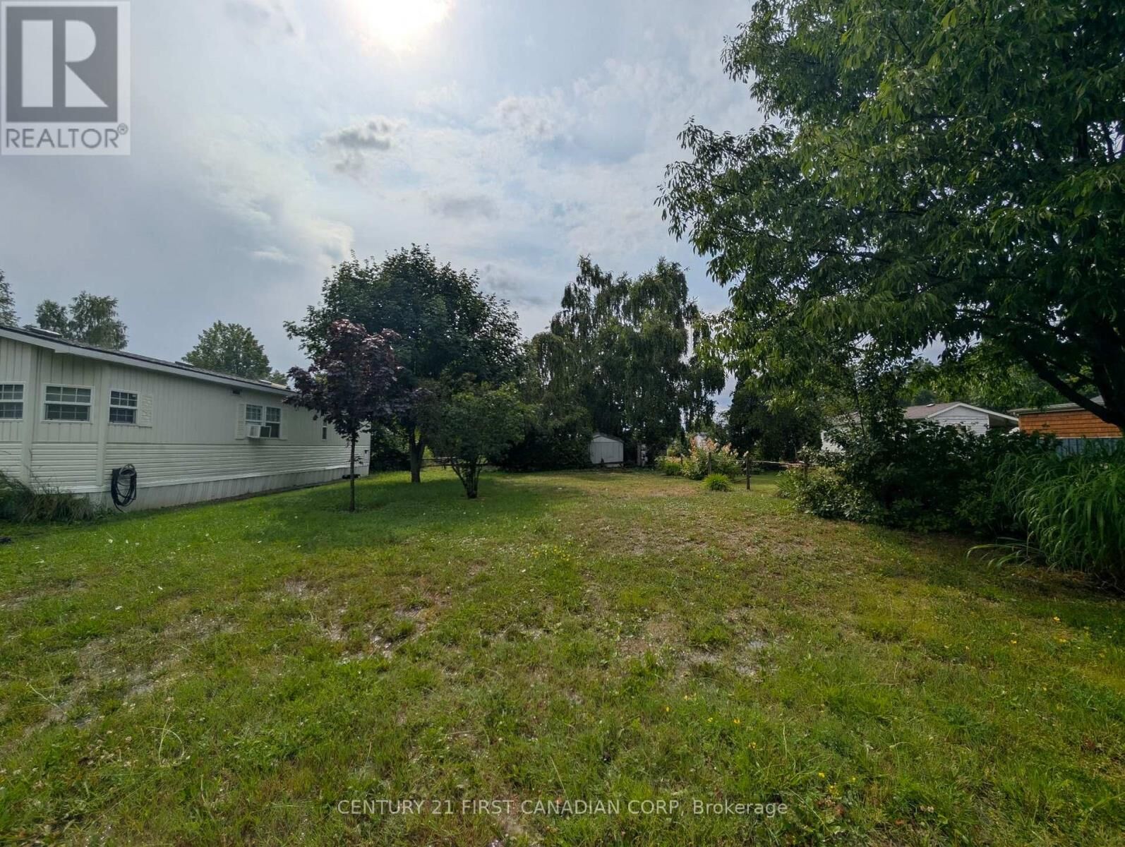 Property Photo:  79681 Bluewater Highway 57  ON N7A 3X8 