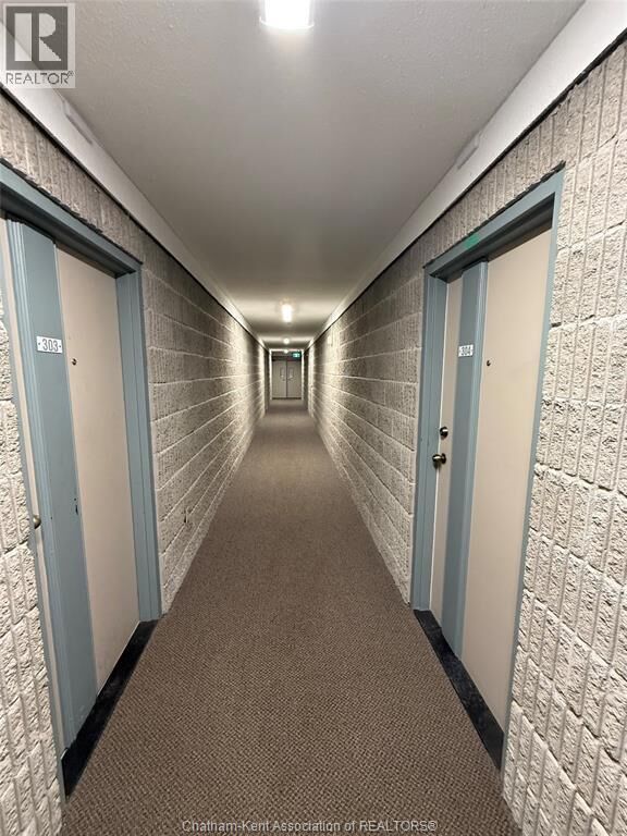 Property Photo:  975 Grand Avenue West 304  ON N7L 4Z6 