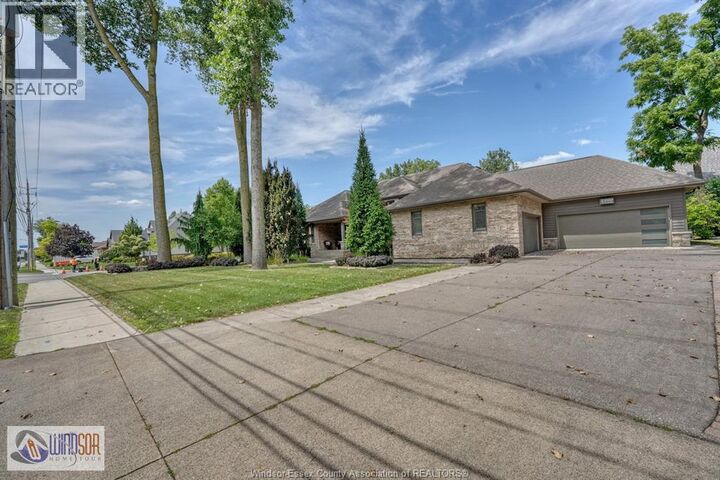 Property Photo:  2260 Normandy  ON N9H 1Y9 