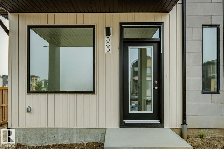 Property Photo:  303 32 Street SW  AB T6X 3C8 