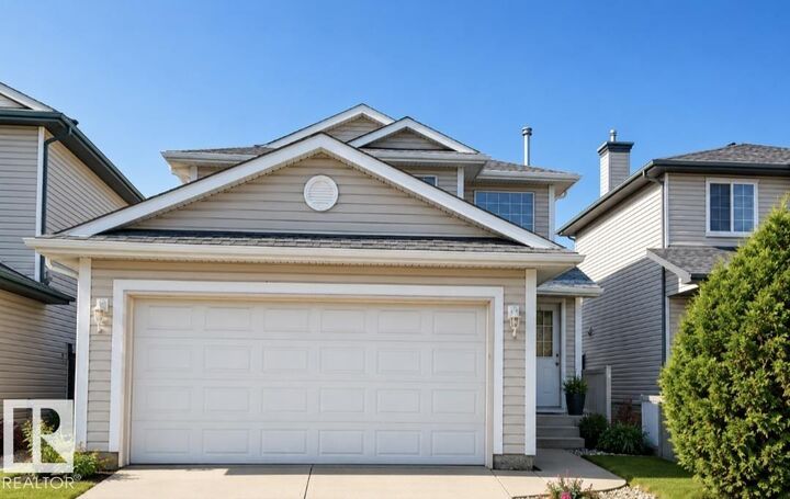 Property Photo:  3236 27 Avenue NW  AB T6T 1P8 