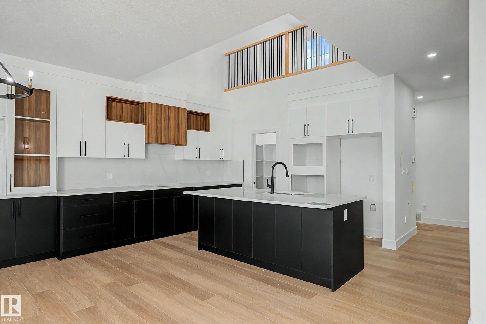 Property Photo:  294 Munn Way  AB T9E 0S9 