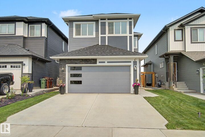28 Rosewood Way — photo 1