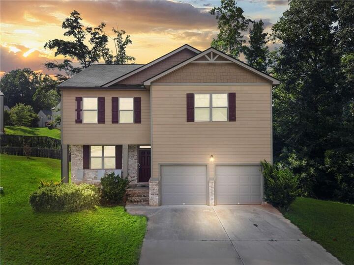 Property Photo:  8175 Berrywood Court  GA 30014 