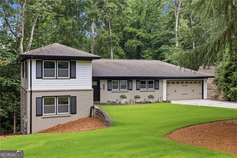 Property Photo: 5500 Sherrell Drive GA 30342