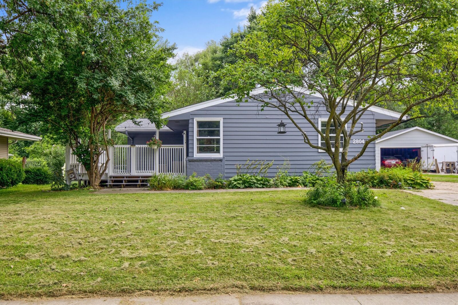 Property Photo: 2804 Vine Street IA 50265