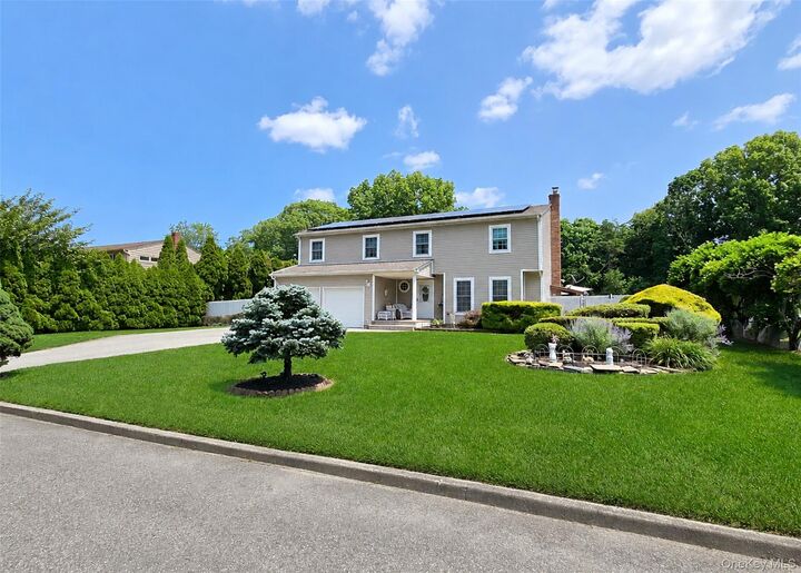 Property Photo: 17 Carriage Lane NY 11720