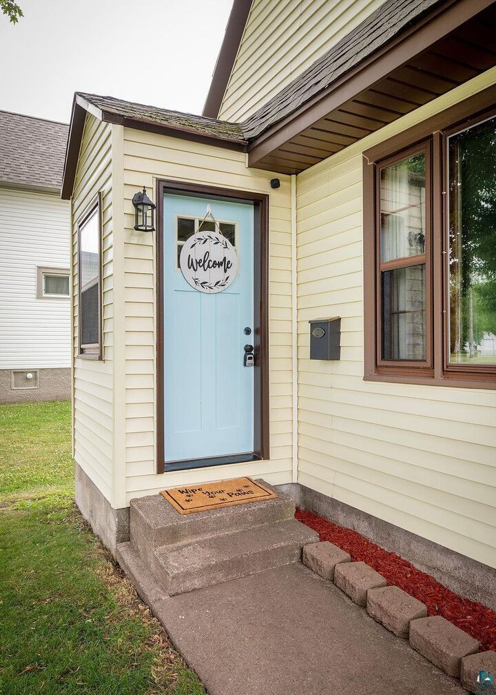 Property Photo:  1826 E 7th St  WI 54880 
