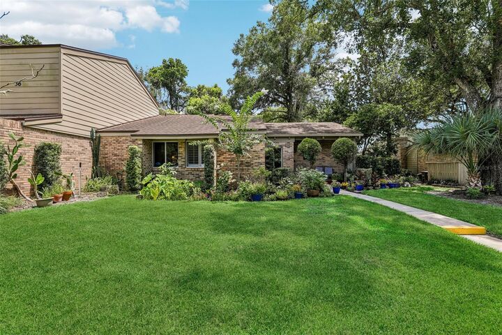 Property Photo:  460 Oak Haven Drive  FL 32701 