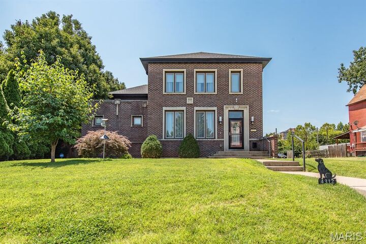 Property Photo: 4312 Washington Boulevard MO 63108