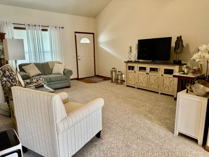 Property Photo:  2806 Becker Drive  IL 61354 