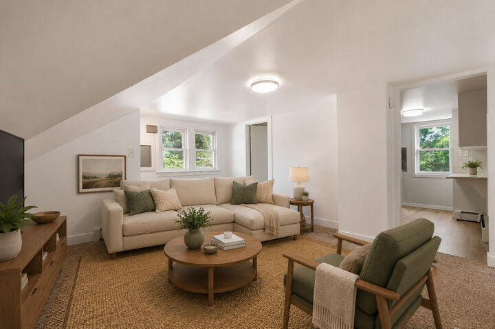 Property Photo: 331-333 E Lincoln Avenue IL 60010