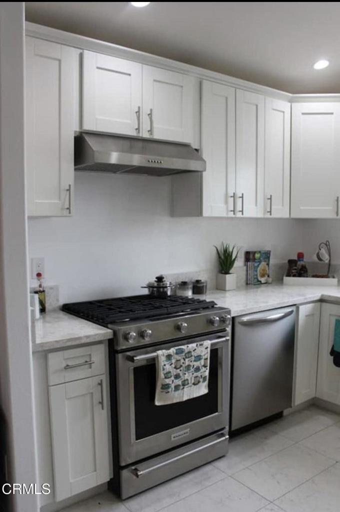 Property Photo:  8295 Charles Place  CA 93505 