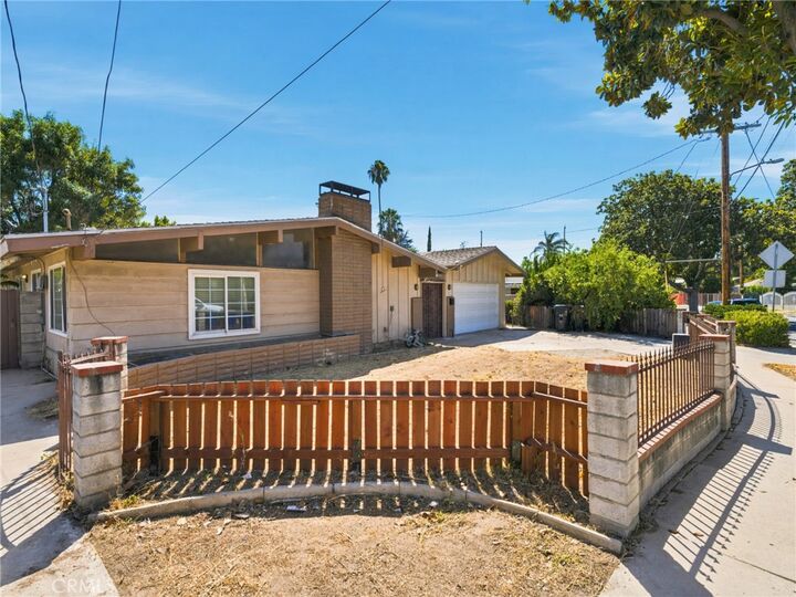 Property Photo:  15044 Bahama Street  CA 91343 