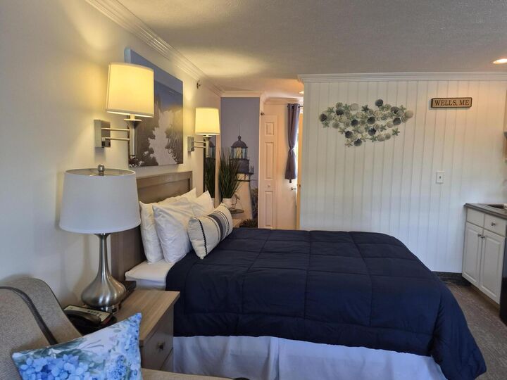 Property Photo: 733 Post Road 228 ME 04090