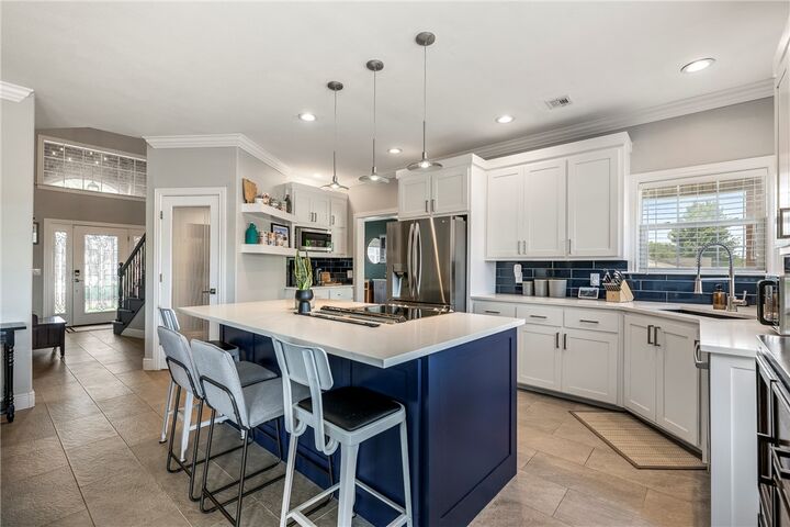 Property Photo:  210 NW Olinka Pass Street  AR 72712 