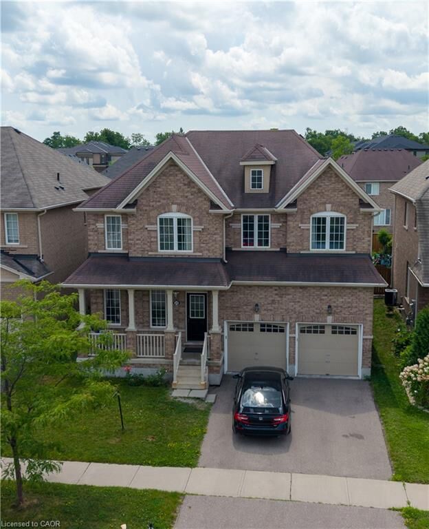 Property Photo:  20 Gillespie Drive  ON N3T 0J7 