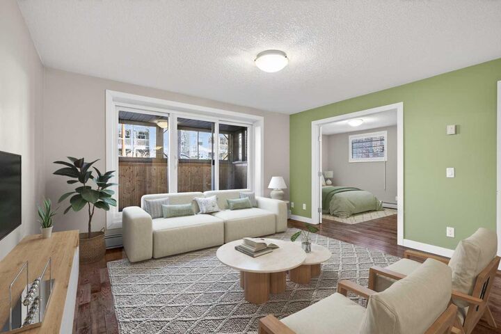 Property Photo: 125 23 Avenue SW 2 AB T2S 0H9