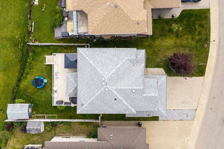 Property Photo:  171 Wild Rose Street  AB T9K 0G8 