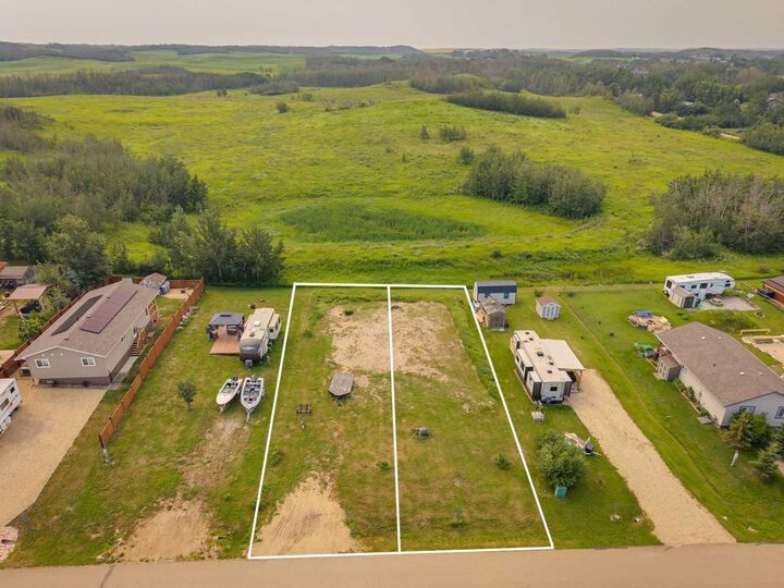 Property Photo: 53 &Amp 55 Buffalo Lane AB T0C 2L0