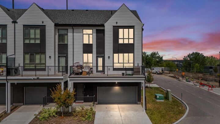 105 Sovereign Common SW — photo 1